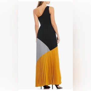 NWT Aidan by Aidan Mattox colorblock maxi pleated dress, size 8.